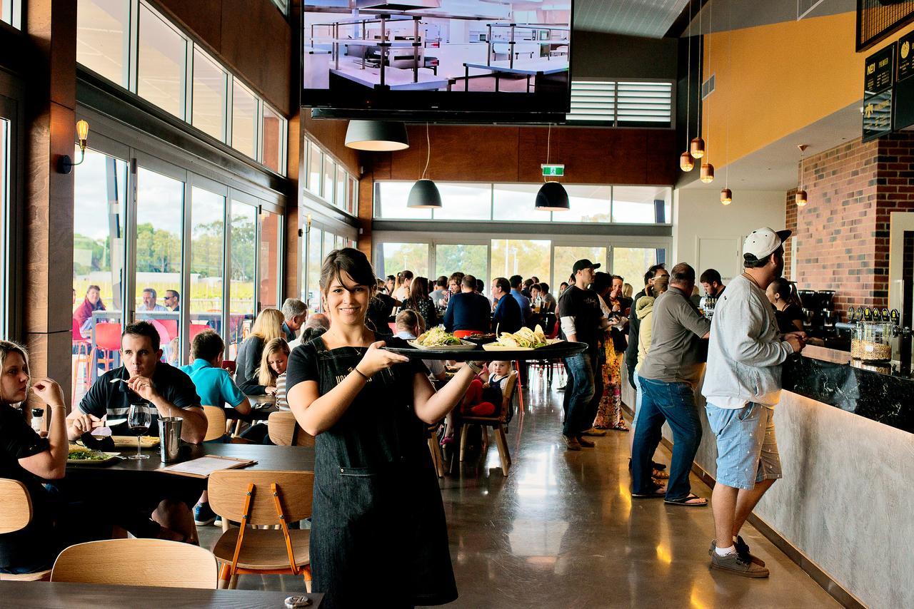 Maya Maya At Mandoon Estate West Swan Exterior foto The interior of a Chipotle restaurant